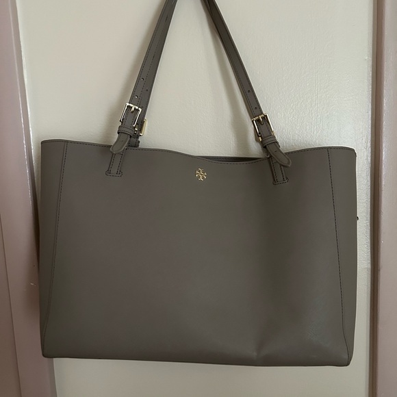 Tory Burch Handbags - Tory Burch Gray Tote Bag